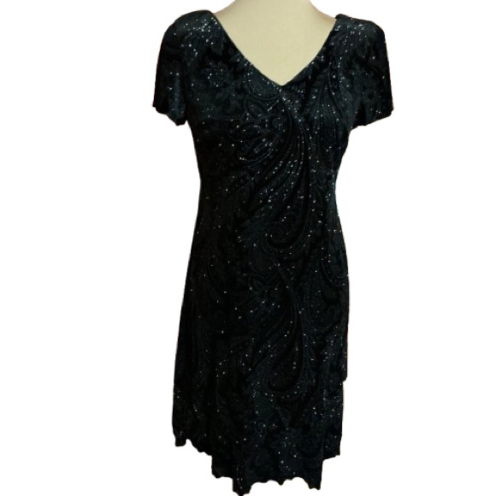 Vtg 90s NWT shimmery paisley dressy. Midi dress